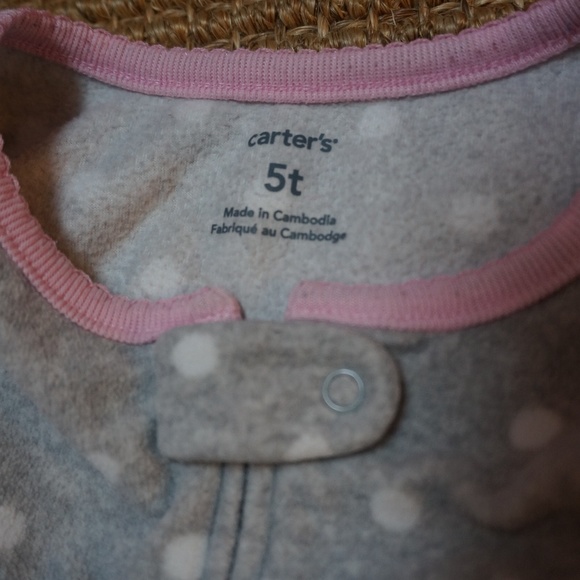 Girls Size 5T Carter's Grey/Pink/White Polka Dot 1-piece Flannel PJs - Picture 2 of 3